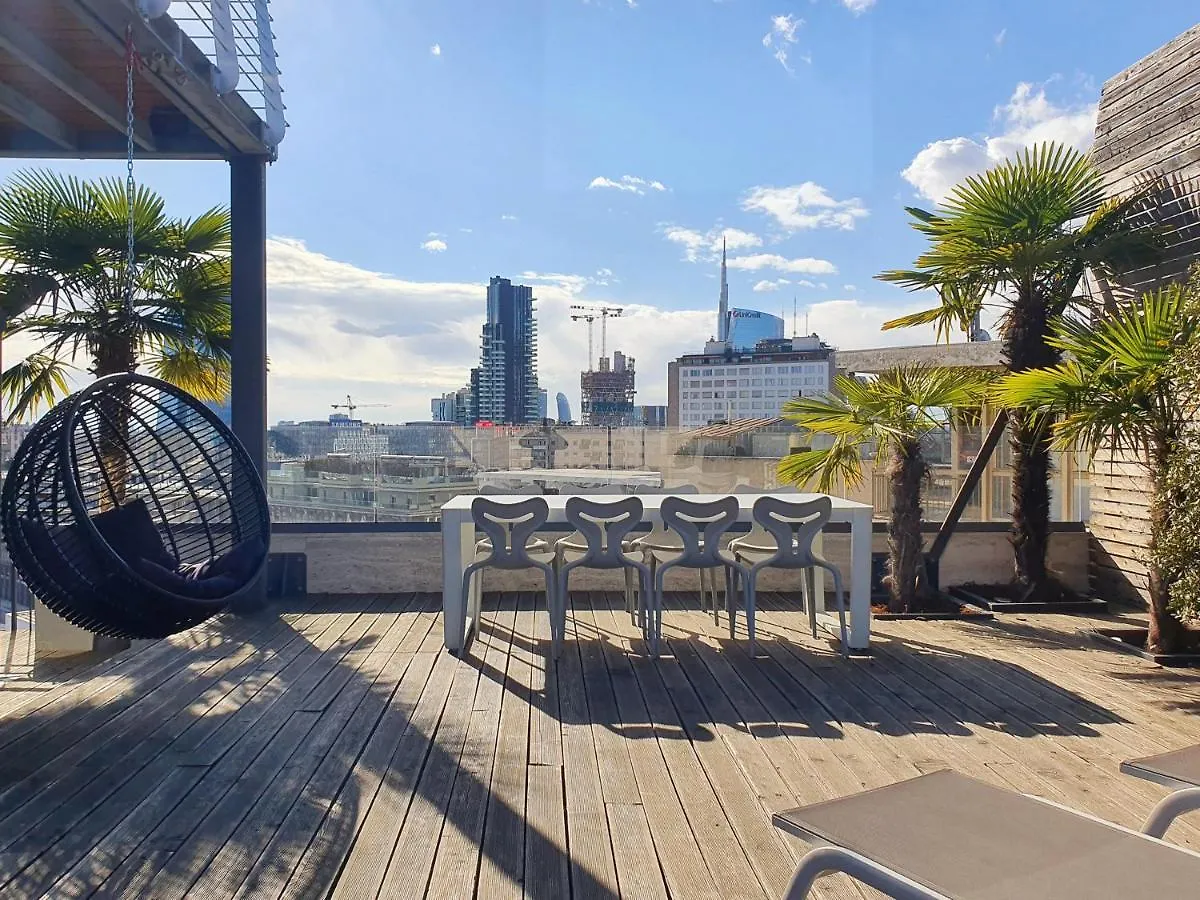 Skyline Milan Apartman 0*,